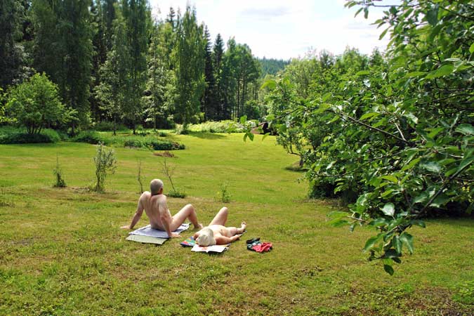 Naturist recreation is possible in Finland. We have a sauna on the shore of a beautiful lake.